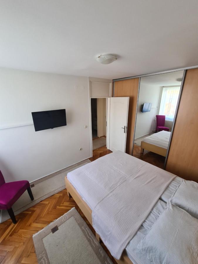Walnut Apartment - Private Garage Sarajewo Zewnętrze zdjęcie