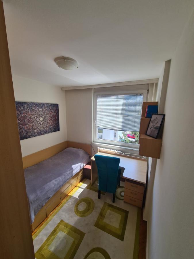 Walnut Apartment - Private Garage Sarajewo Zewnętrze zdjęcie